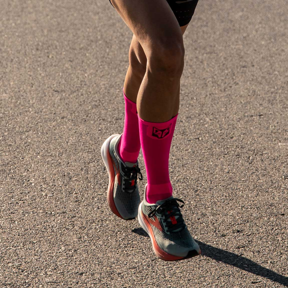 Medias Ultraligeras de Corte Alto Fluo Pink