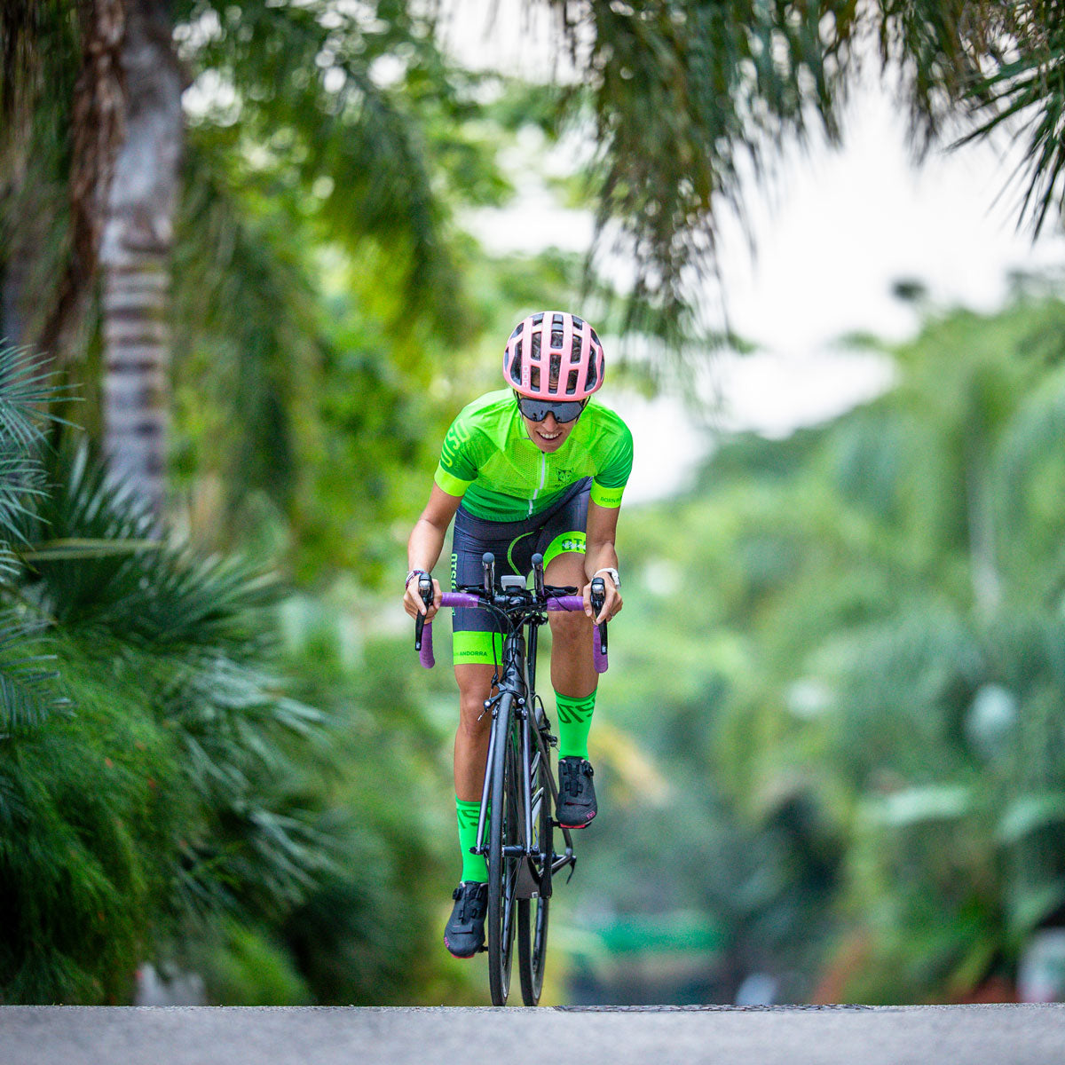 Medias de Ciclismo de Corte Alto Fluo Green